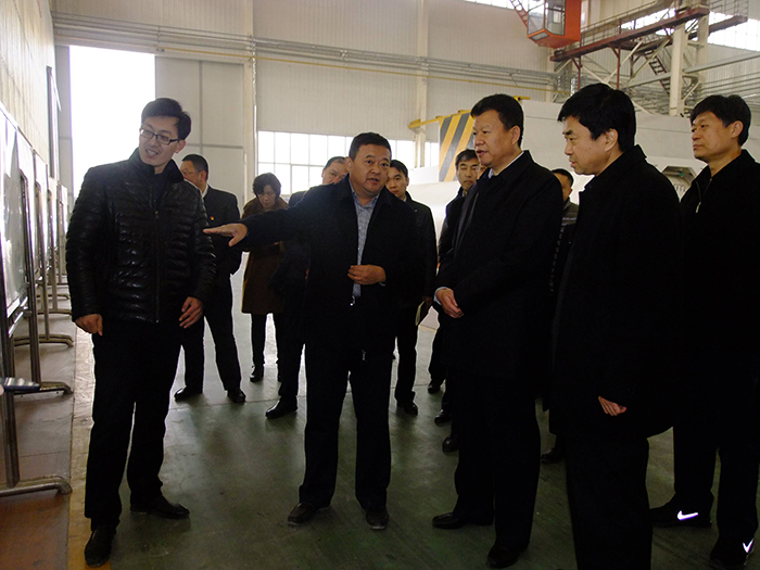 山东AK官方网站集团张总介绍山东省新旧动能转换重大项目