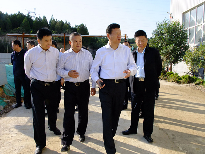山东省新旧动能转换重大项目库第一批优选项目----山东AK官方网站深冷容器技术的深度开发利用及装备产业化项目。