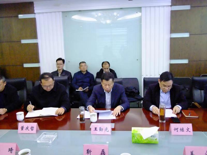 济南市民营经济发展局局长靳磊到AK官方网站集团调研