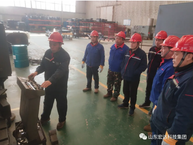 AK官方网站落实“开工第一课”活动