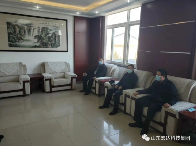 山东AK官方网站集团副总经理张广义到开发区派出所慰问